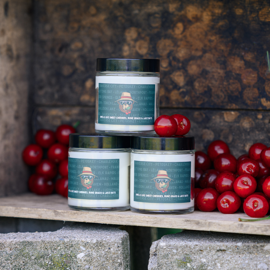 Bogey Cherry Bear Candle