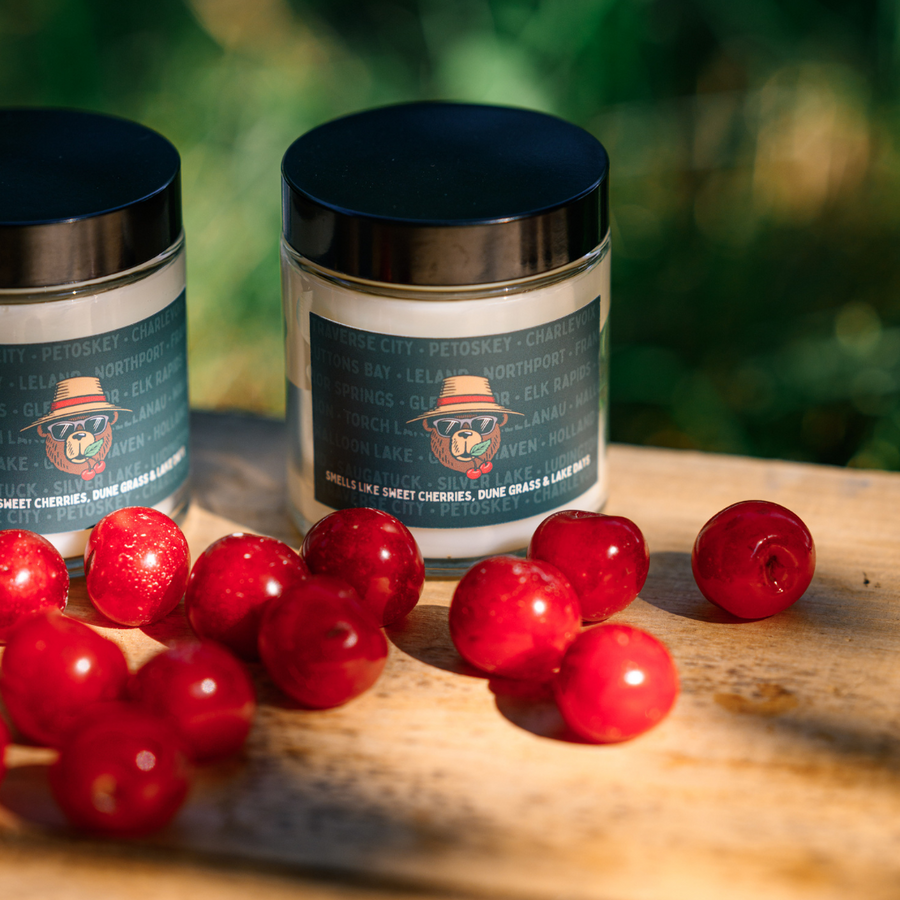 Bogey Cherry Bear Candle